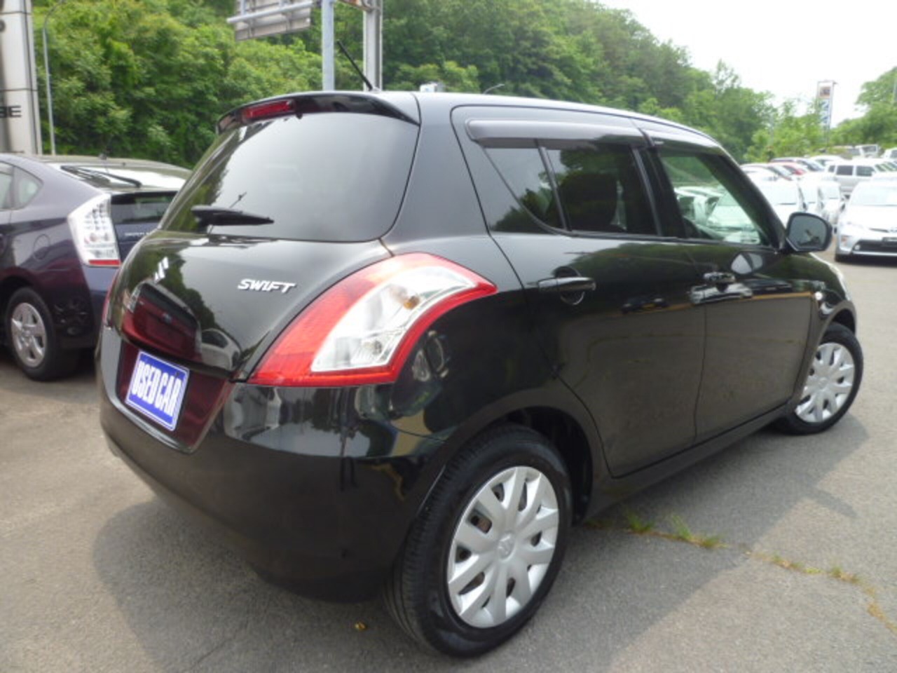 2012 SUZUKI SWIFT
